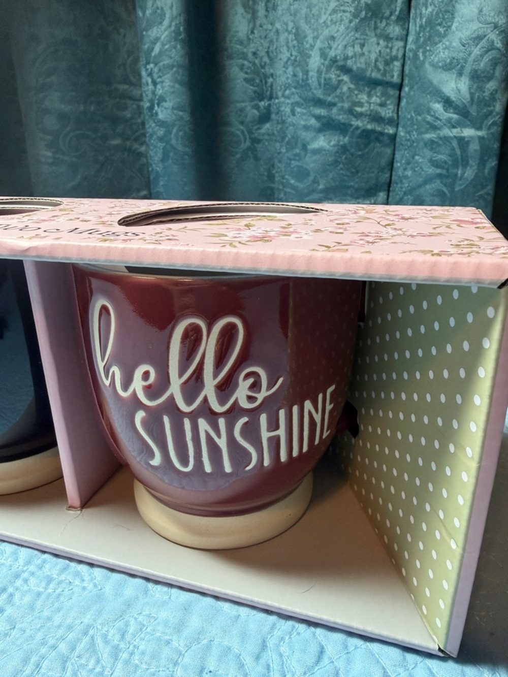 Good Morning & Hello Sunshine Ceramic Mug Set - Navy and Burgundy - Picture 3 of 4